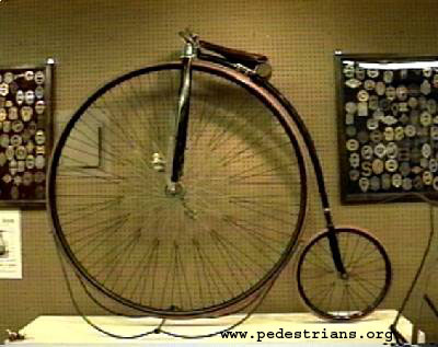 Photo - old bike (48141 bytes)