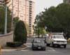 A major apartment complex in Alexandria, Virginia, is not easy to reach on foot.